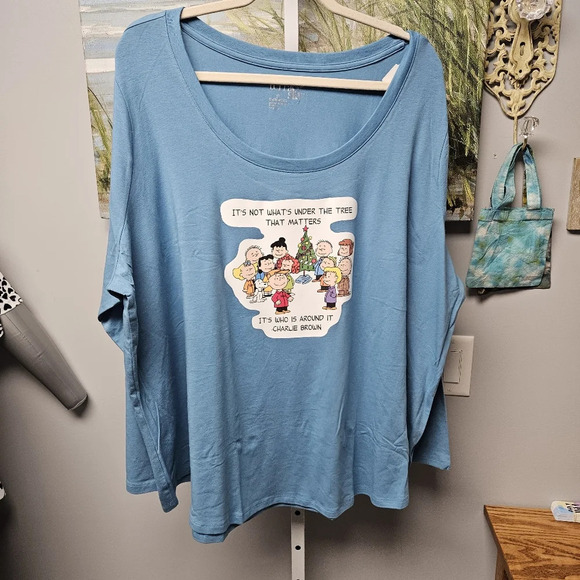 NWT Custom decaled top size 3x - Picture 1 of 4